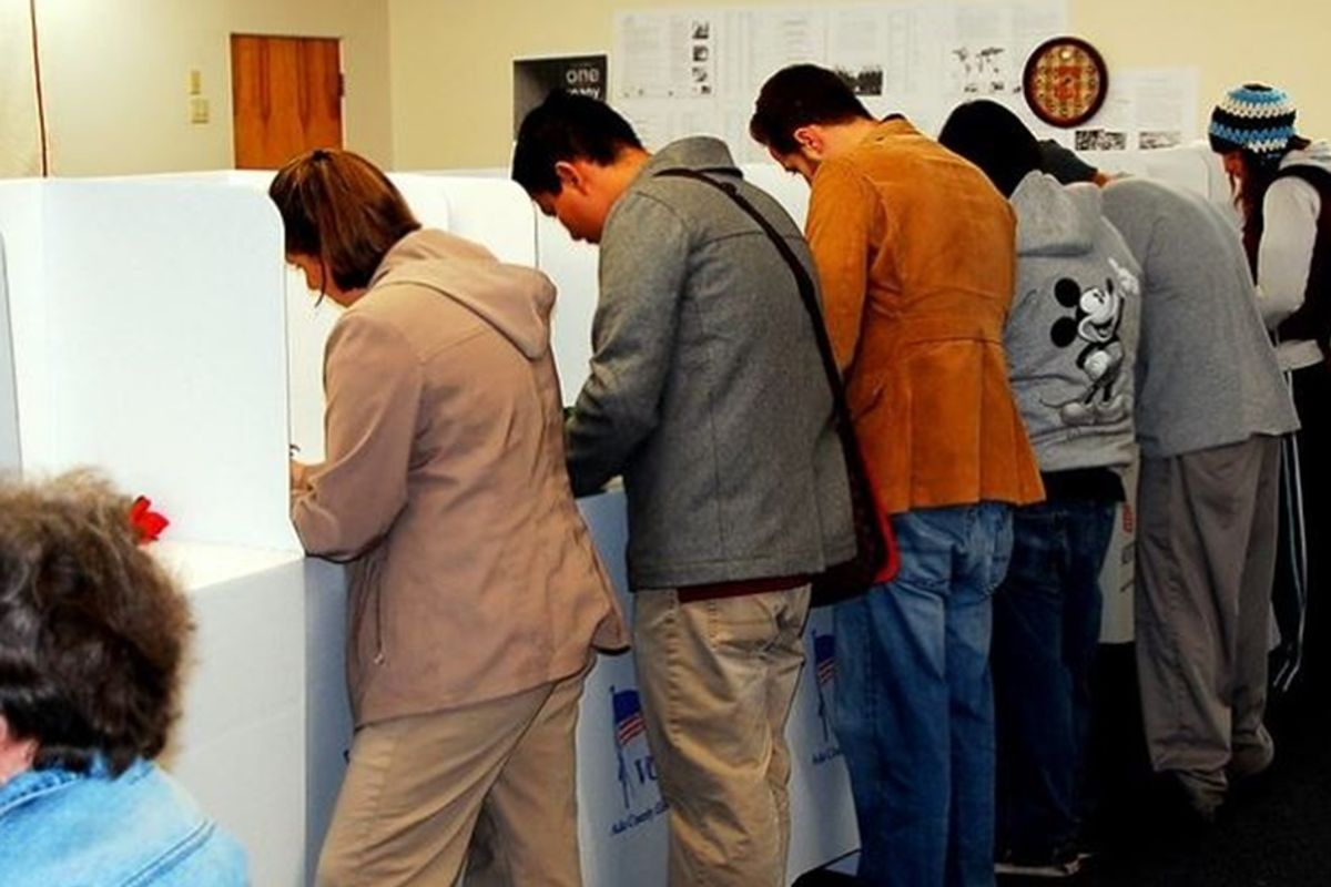 Old Navy will pay its employees to work at polling stations Election Day