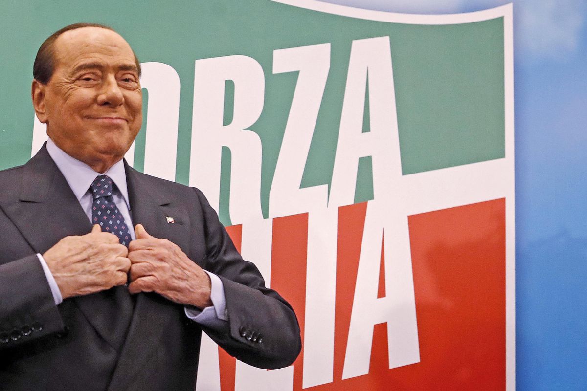 Silvio Berlusconi ha il Covid, ma è asintomatico