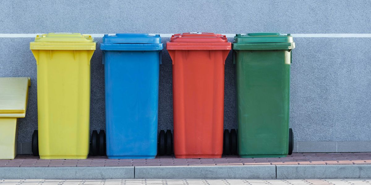 Garbagemen Share Their Biggest Pet Peeves About How People Handle Their Trash