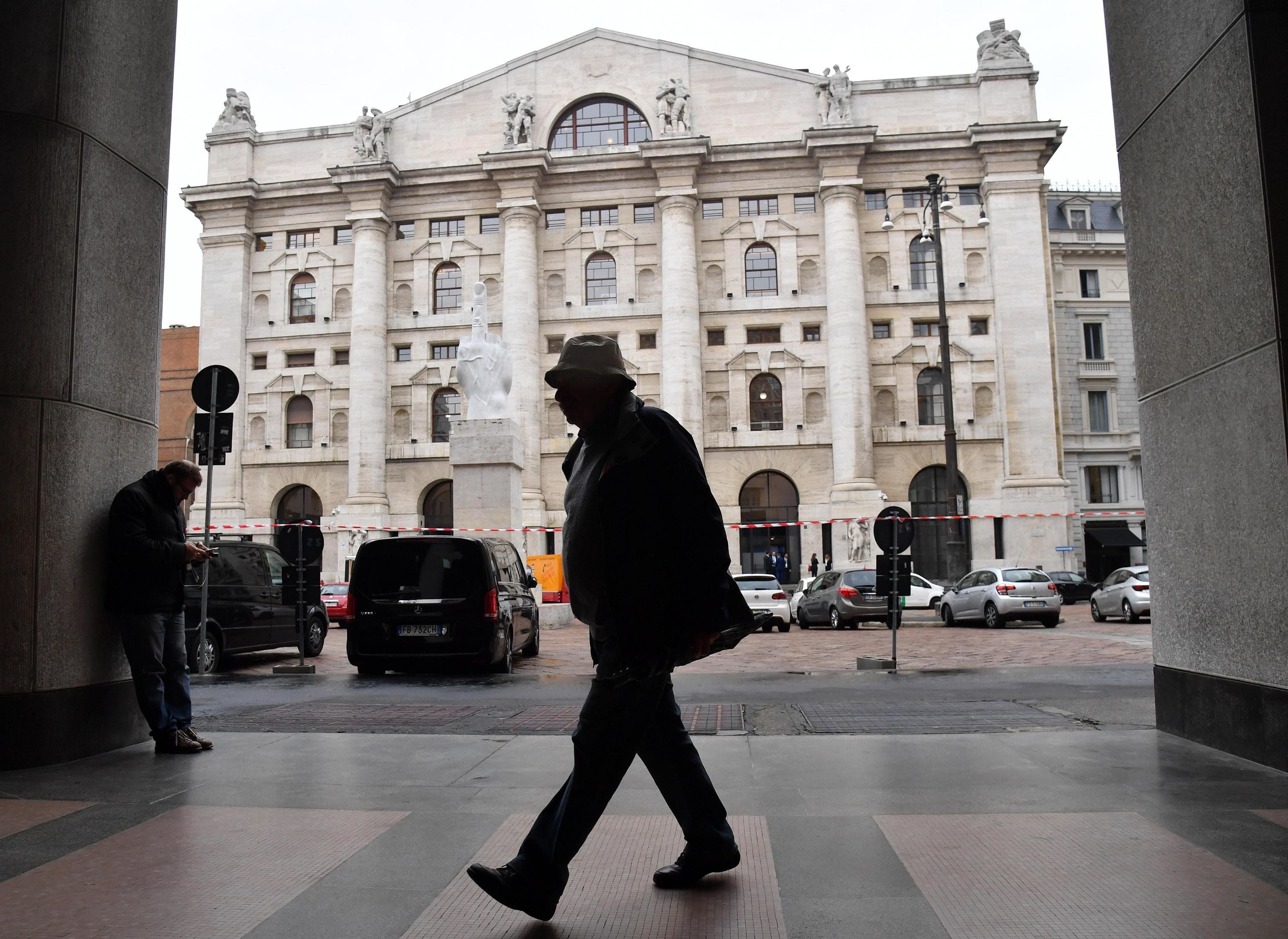 Parigi brama i 15 miliardi del lusso in Borsa