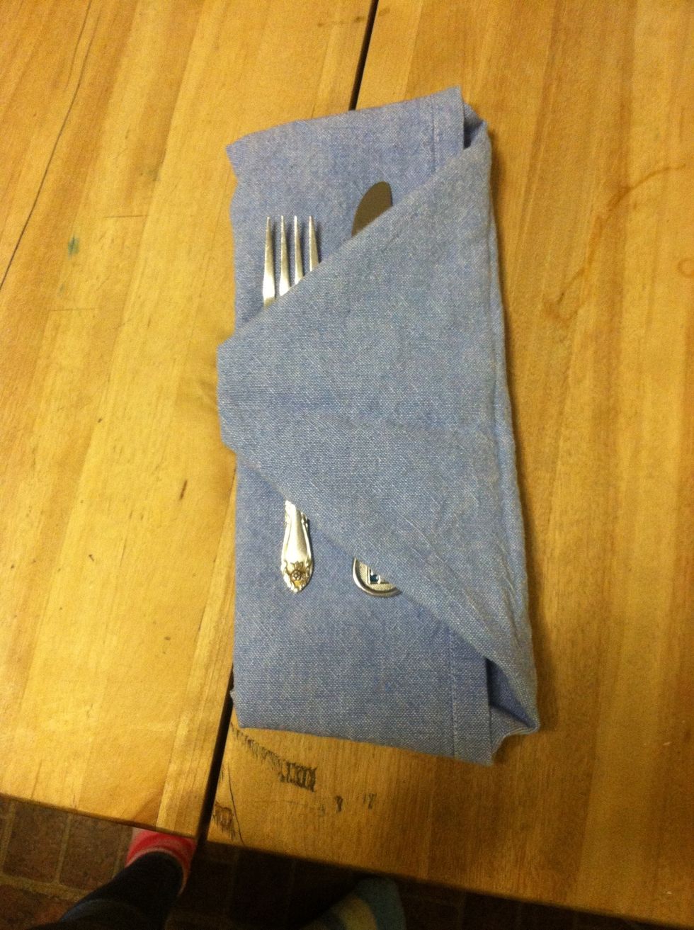 How to make an envelope napkin silverware holder B+C Guides