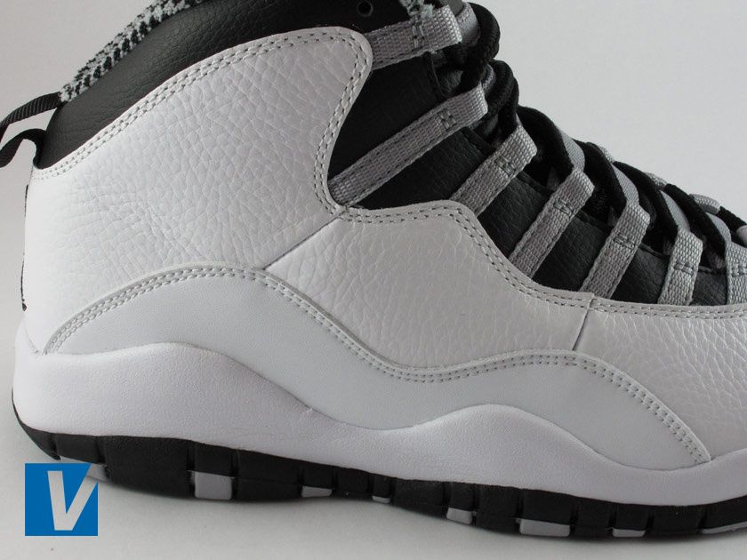 black and white 10s