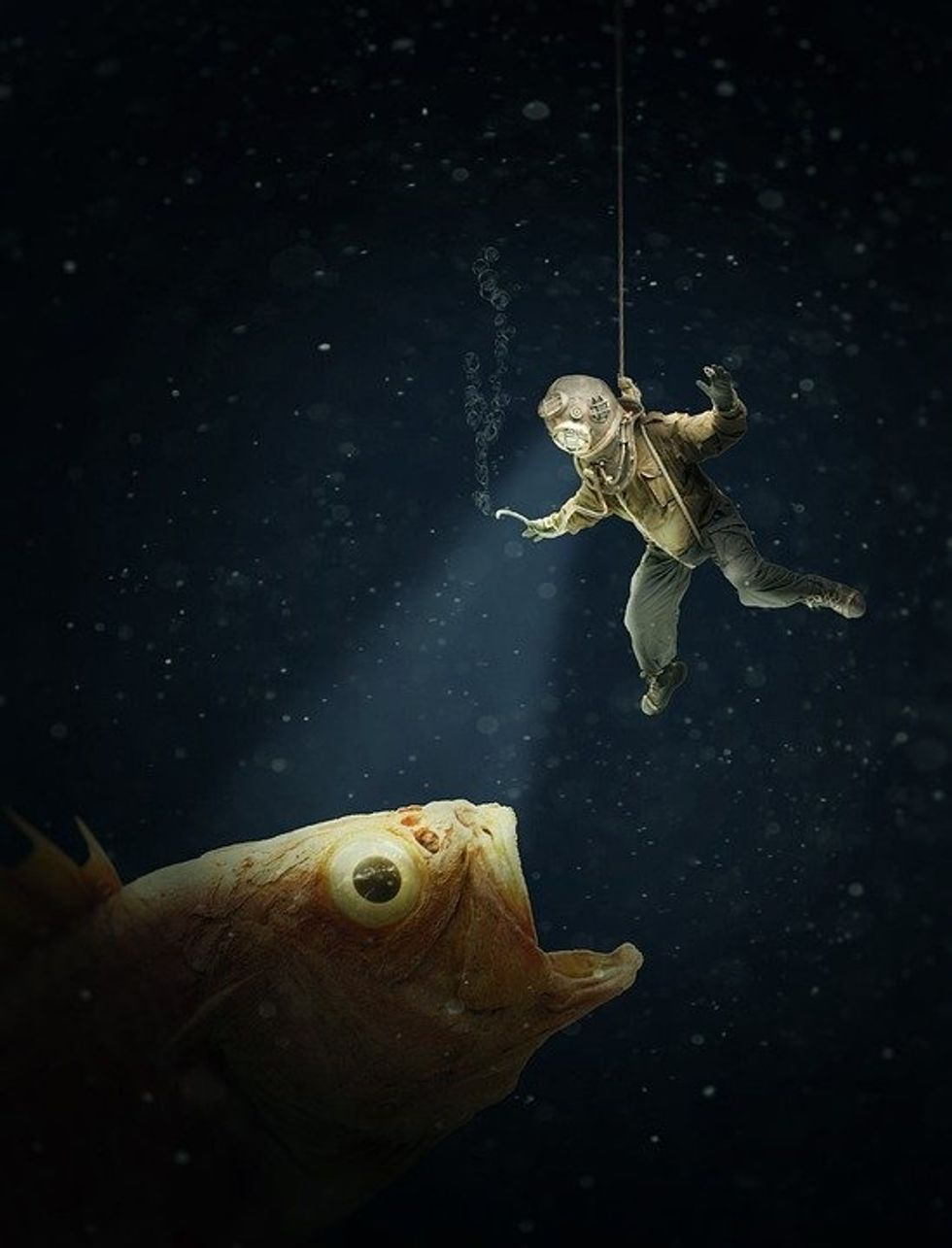 Deep Sea Divers Share Their Scariest Underwater Experiences Deep Sea Divers Share Their Scariest Underwater Experiences