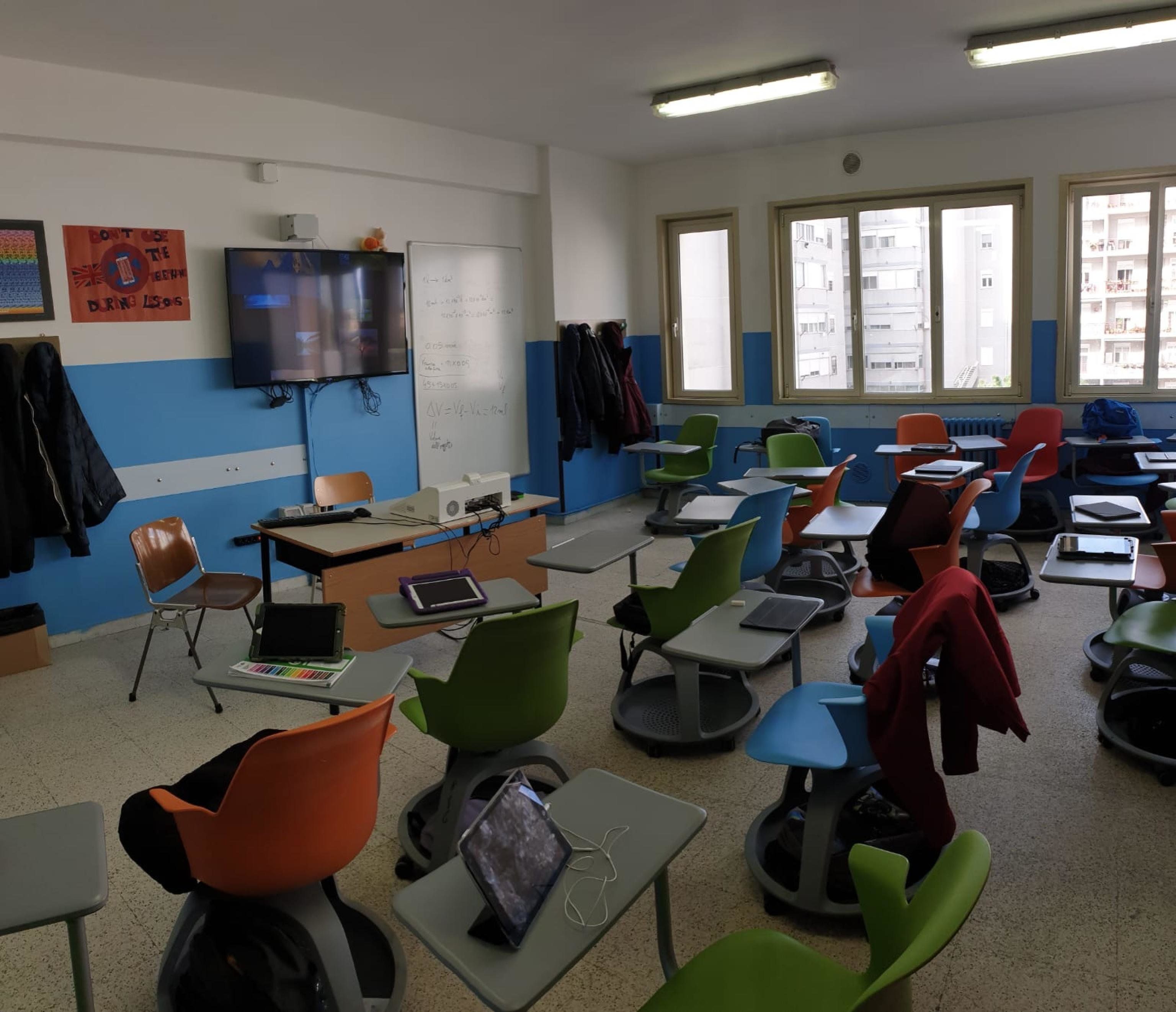 Arrivano i banchi a rotelle Ma il sindaco del Padovano vuole rispedirli a Invitalia