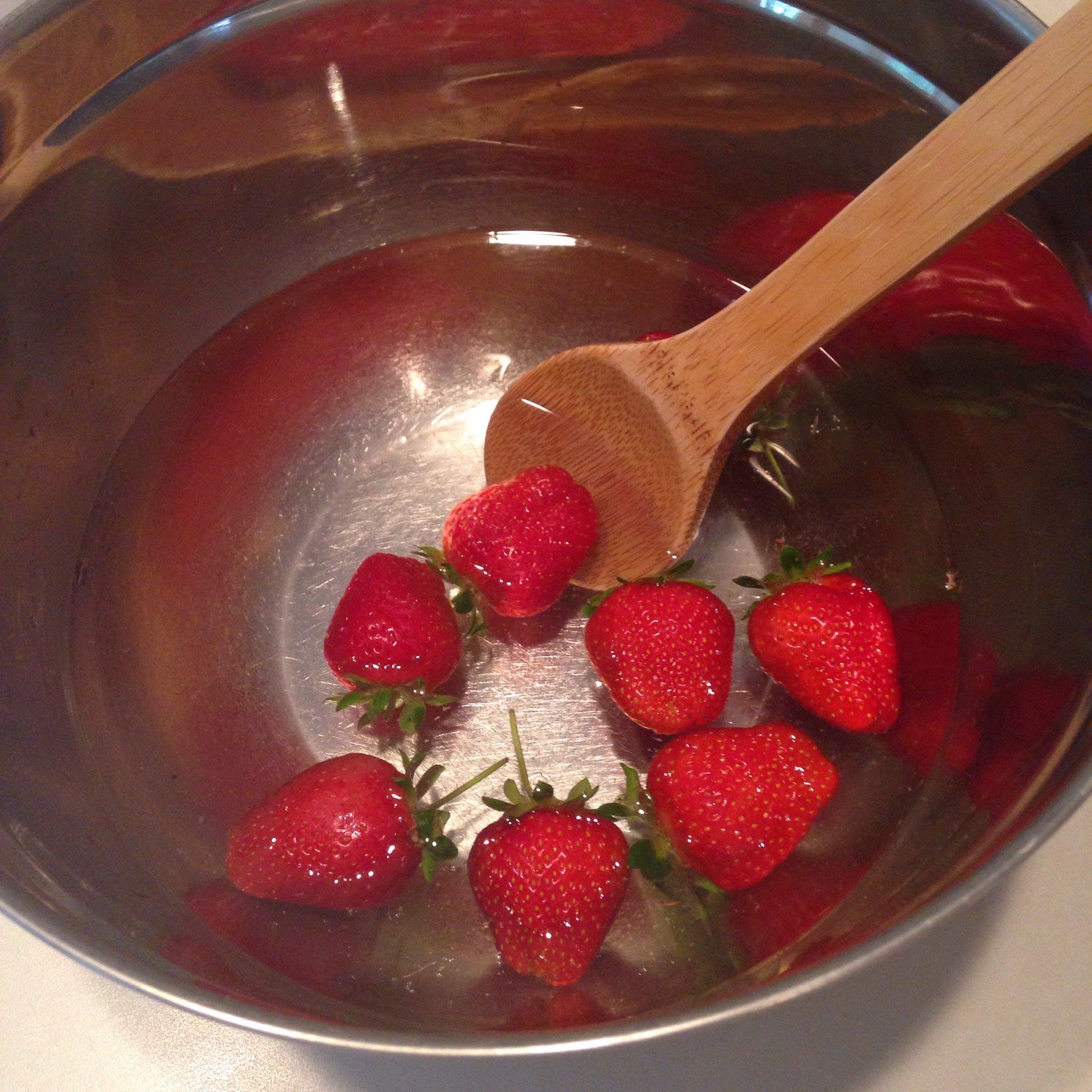 How To Clean Strawberries To Last Longer B C Guides   Img 