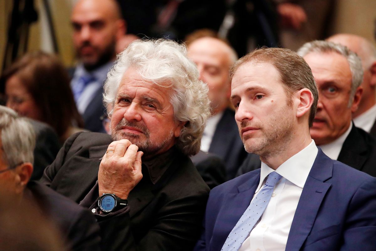 I ministri non pagano Casaleggio, Grillo gli fa le fusa