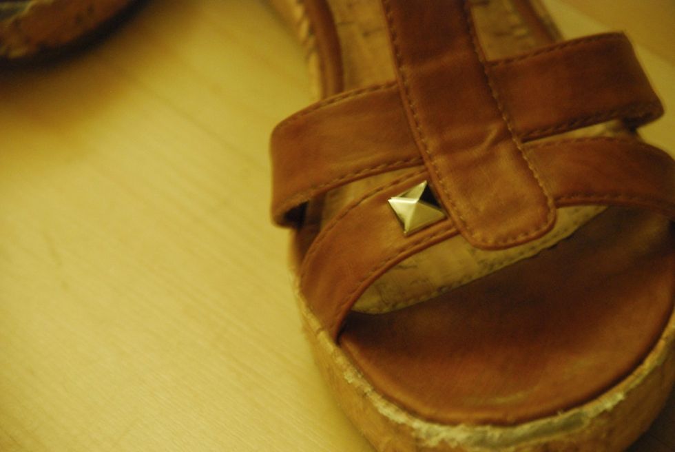 How to stud your shoes B+C Guides