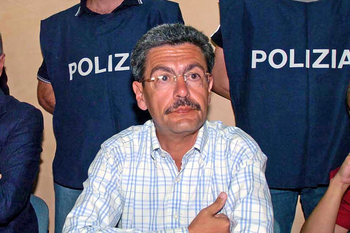 Litigio per la caparra col mobiliere. I rom gli sequestrano i bambini