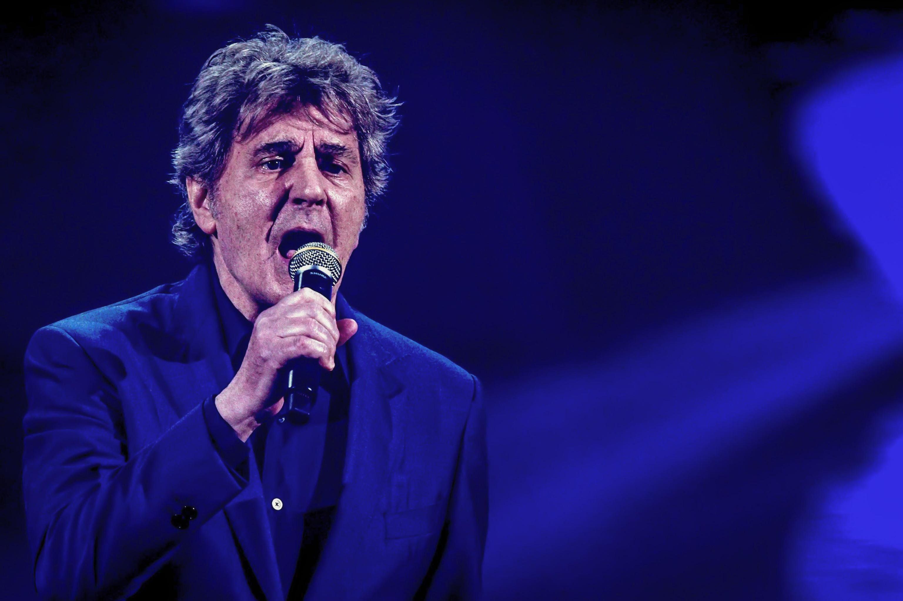 Sul Duce Fausto Leali la pensa come Pavese