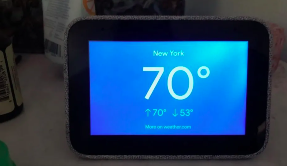 Lenovo Smart Clock with Google Assistant