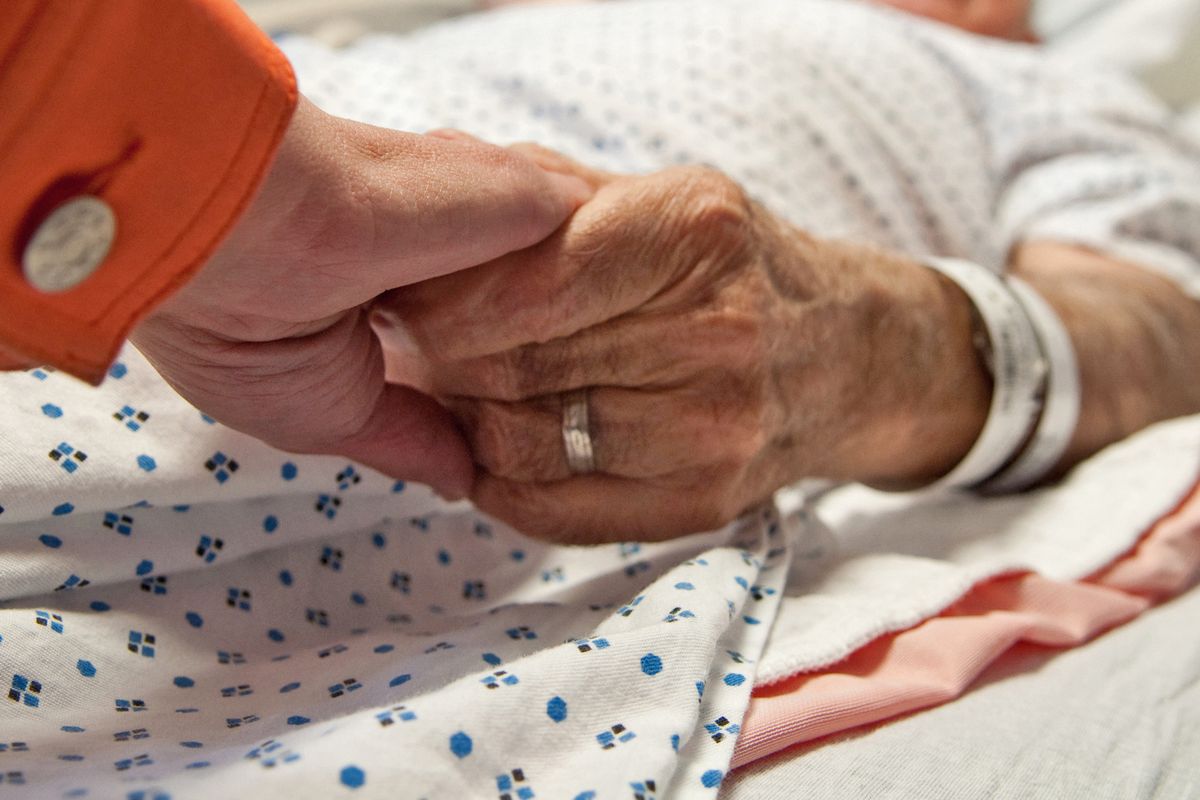 La difesa della vita da eutanasia e aborto è imprescindibile per ogni cristiano