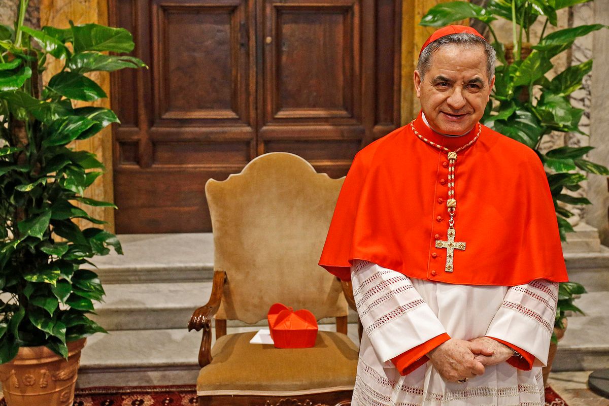 Mons. Trasparenza può essere la chiave per risolvere lo scandalo Becciu