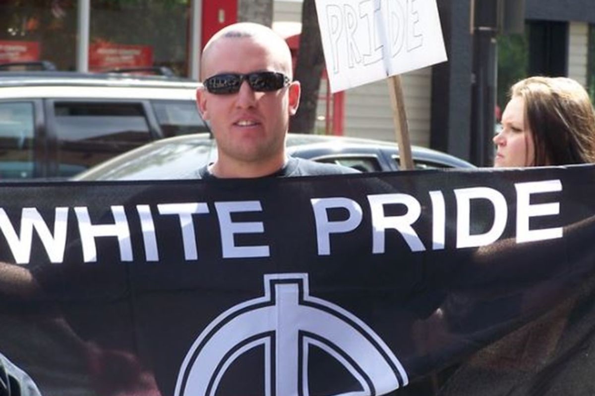 FBI memo warns of rar-right, white supremacist violence after the election