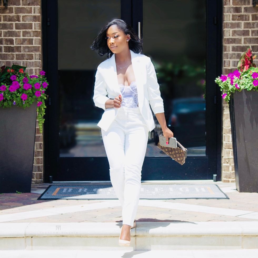 Money Talks: Publicist Milan Mobley, Forex Trader - xoNecole