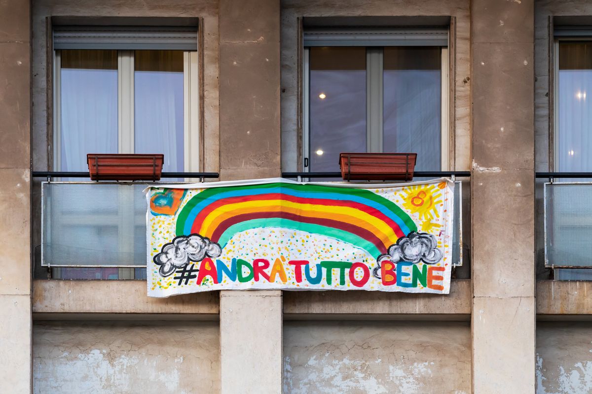 Tornano esercito e multe per strada. In arrivo il coprifuoco anti movida