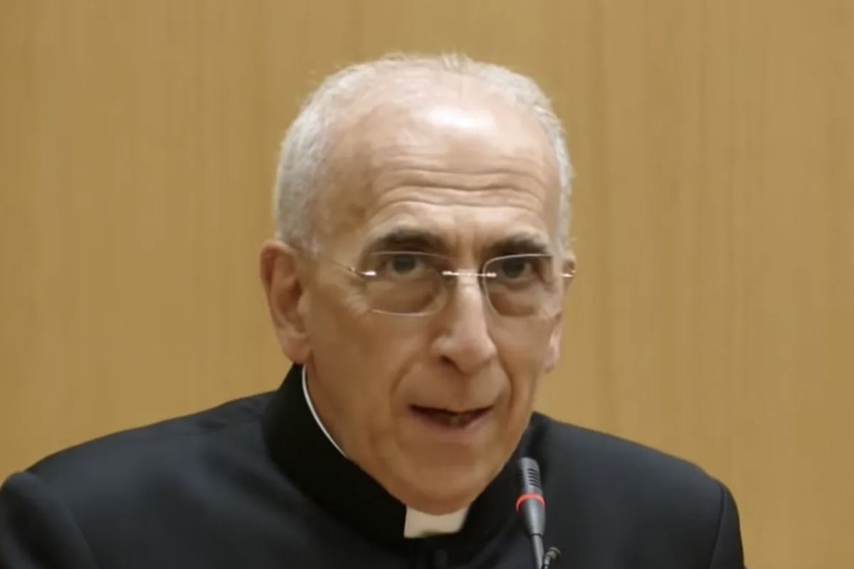 Nicola Bux: «Francesco doveva sapere di Becciu»