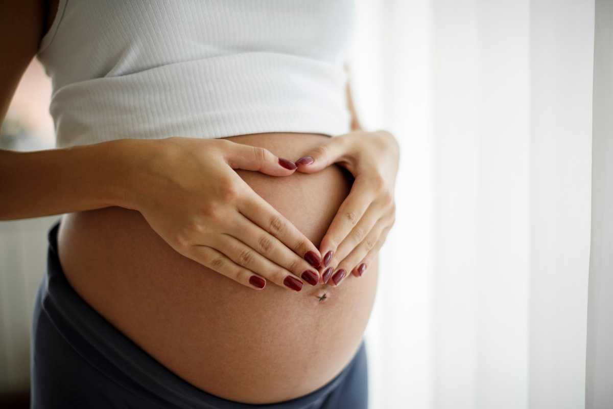 I Comuni pro vita danno 400 euro alle donne che rifiutano di abortire