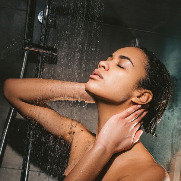 How To Turn Your Showers Into A Tranquil DIY Spa
