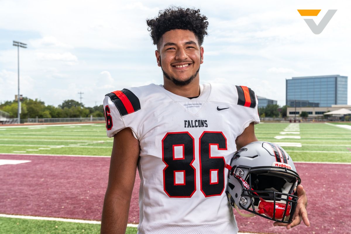 Instant Reaction: Stevens Soars Past Warren To Remain Undefeated