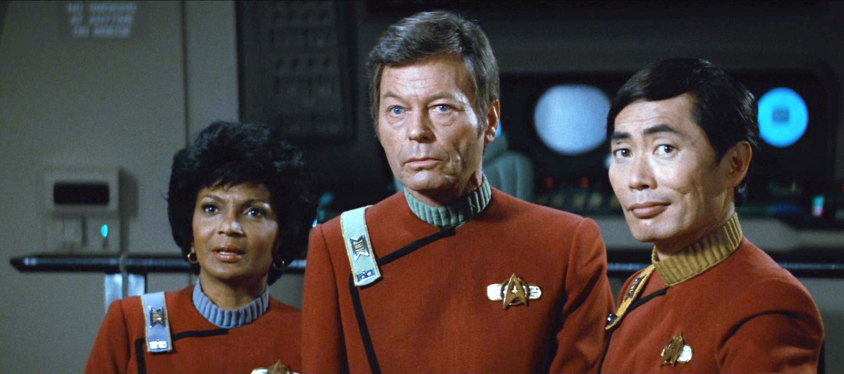Uhura McCoy and Sulu in Star Trek