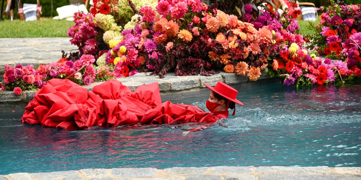 A Pregnant Coco Rocha Had a Chaotic Pool Moment at Christian Siriano