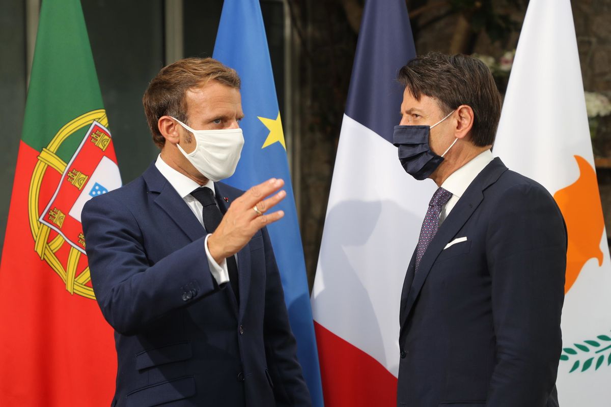 Conte ci vuole rendere vassalli di Macron