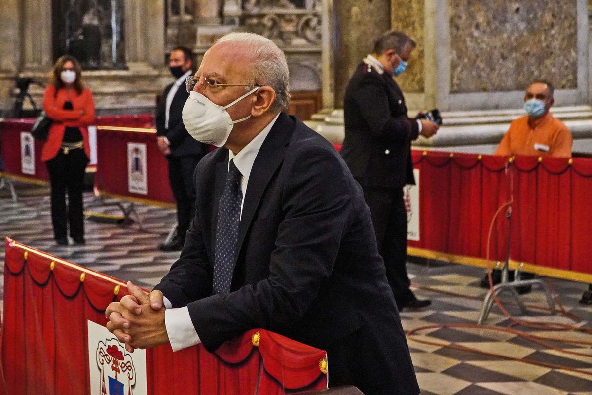 In Campania lo sceriffo è andato oltre il Pd. Le sue 15 liste oscurano i dem