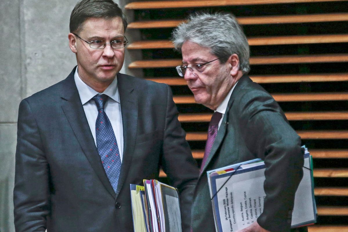 L’Ue dà subito gli ordini al governo.
«Noi decidiamo, voi mettete i soldi»