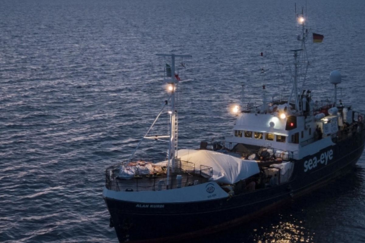 La svolta epocale
sui migranti è la solita presa in giro