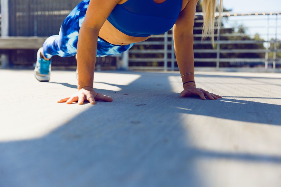 21 Ways To Earn That Six-Pack Without Doing A Single Crunch