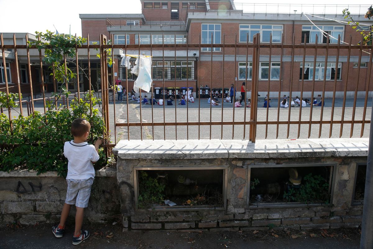 La scuola negata ai bambini disabili. Non ci sono più docenti di sostegno