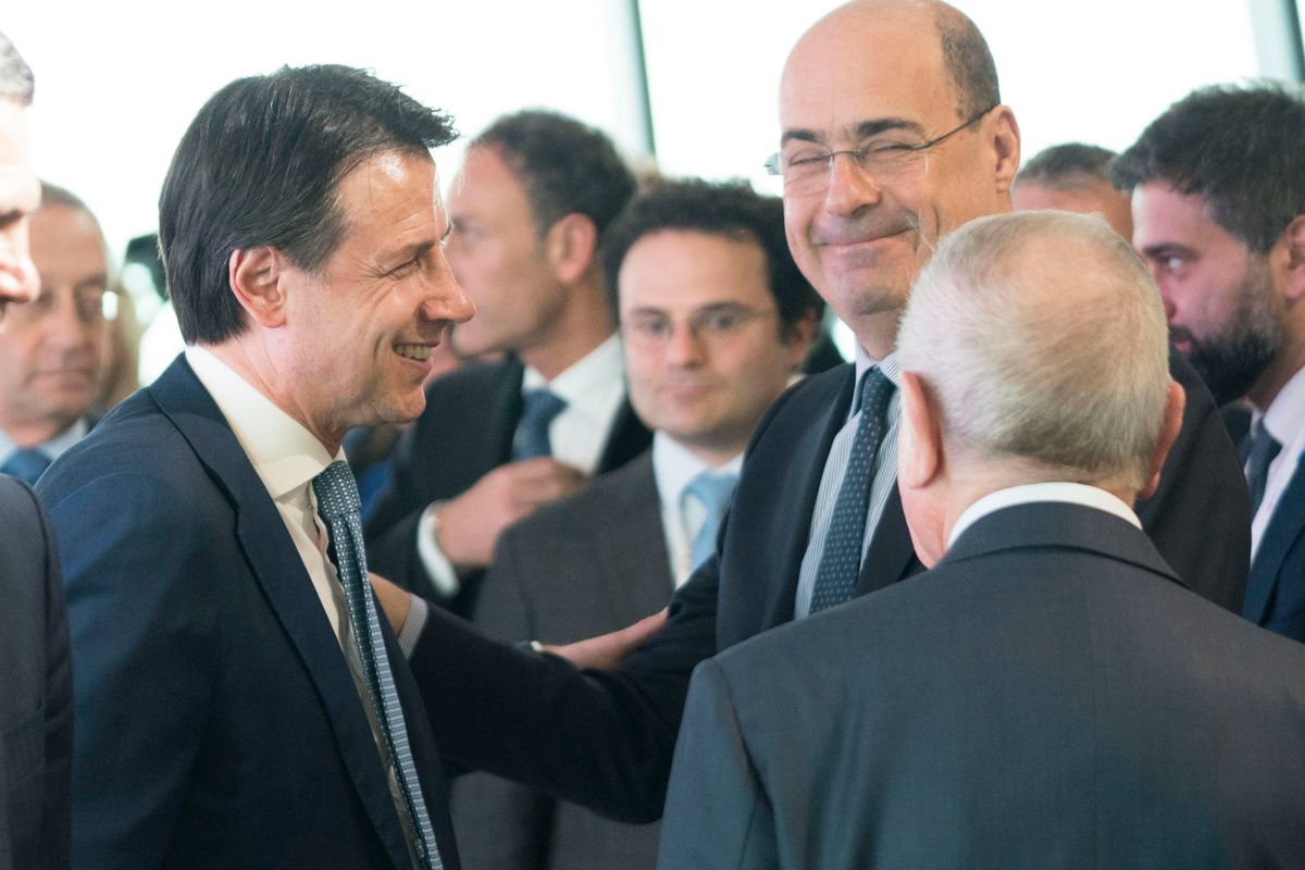 Il governo pronto alla sanatoria per i dirigenti irregolari di Zingaretti