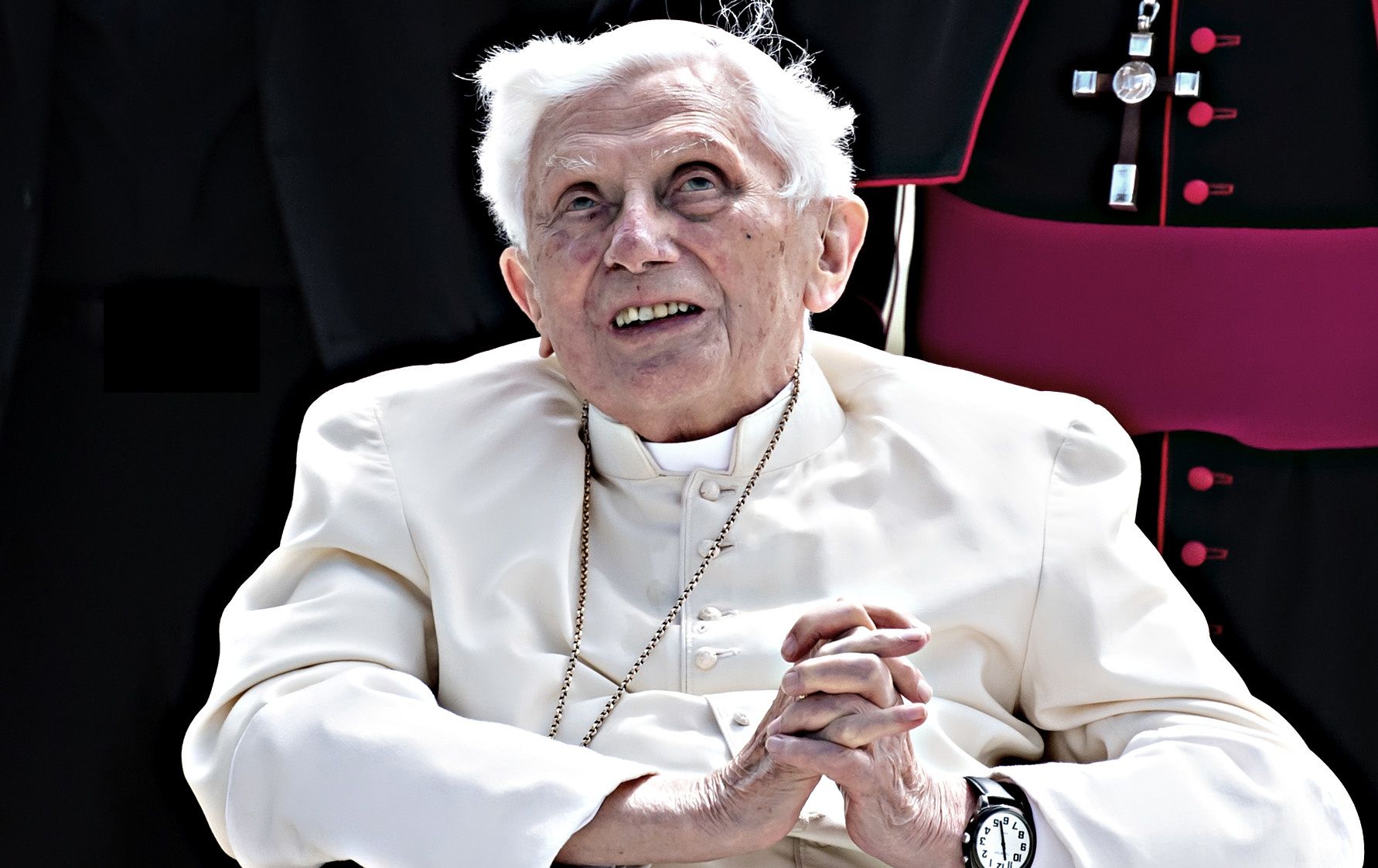 L’Occidente a Ratisbona ha tradito Ratzinger per sottomettersi all’islam