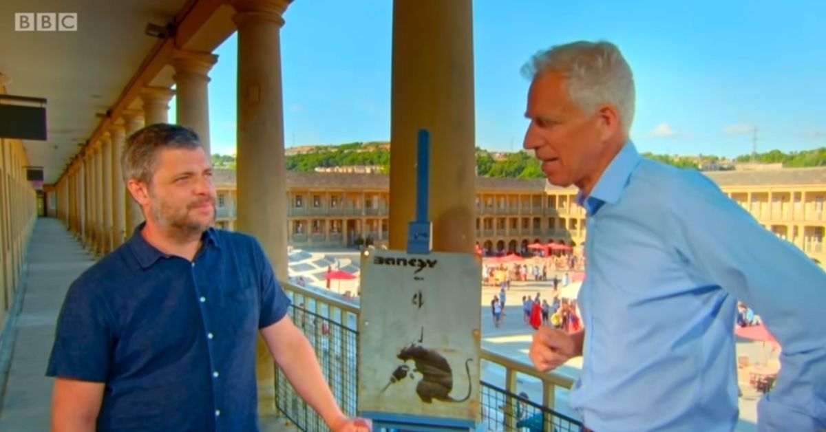 Guy Gets A Reality Check After Removing Banksy Artwork From Wall To Cash In On 'Antiques Roadshow'