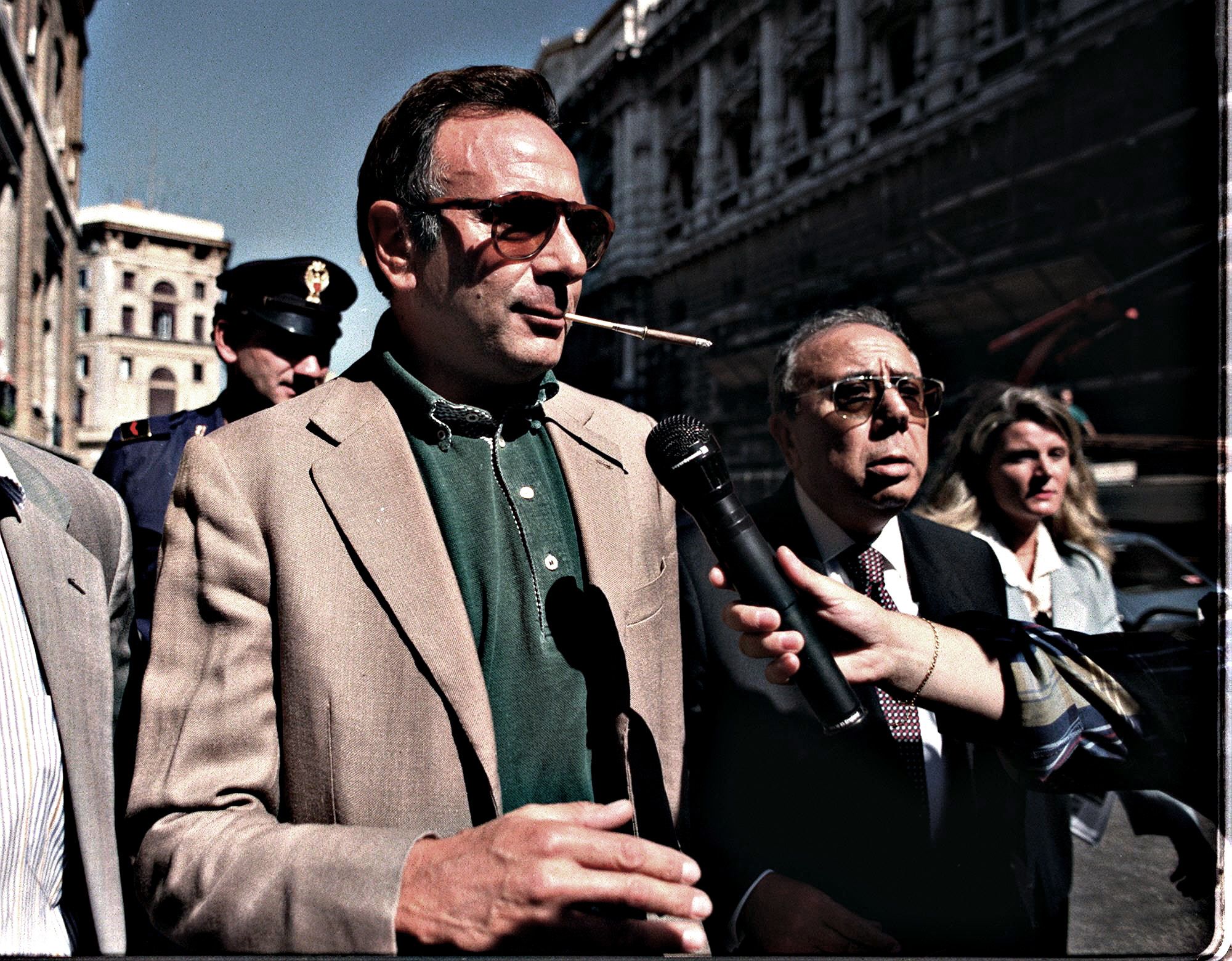 «La dama del cardinale mi chiedeva istruzioni per diventare una 007»