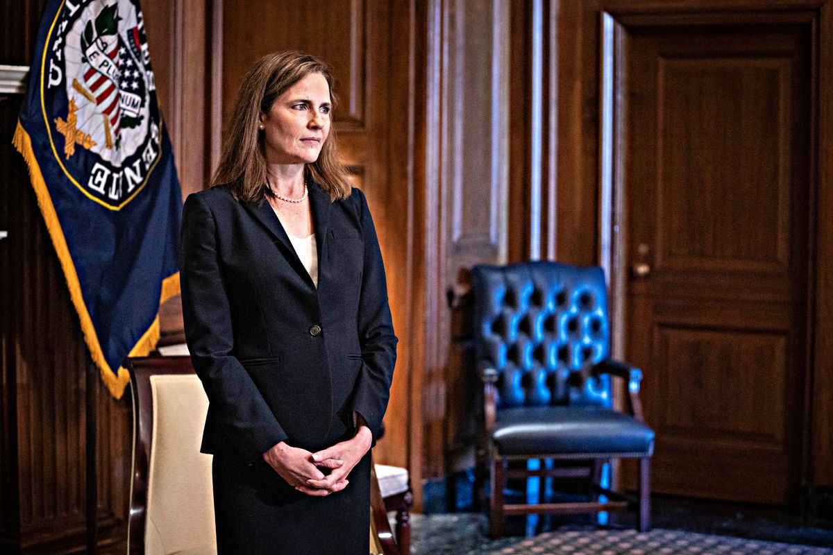 La Barrett a un passo dalla Corte suprema. Biden fa lo sgambetto