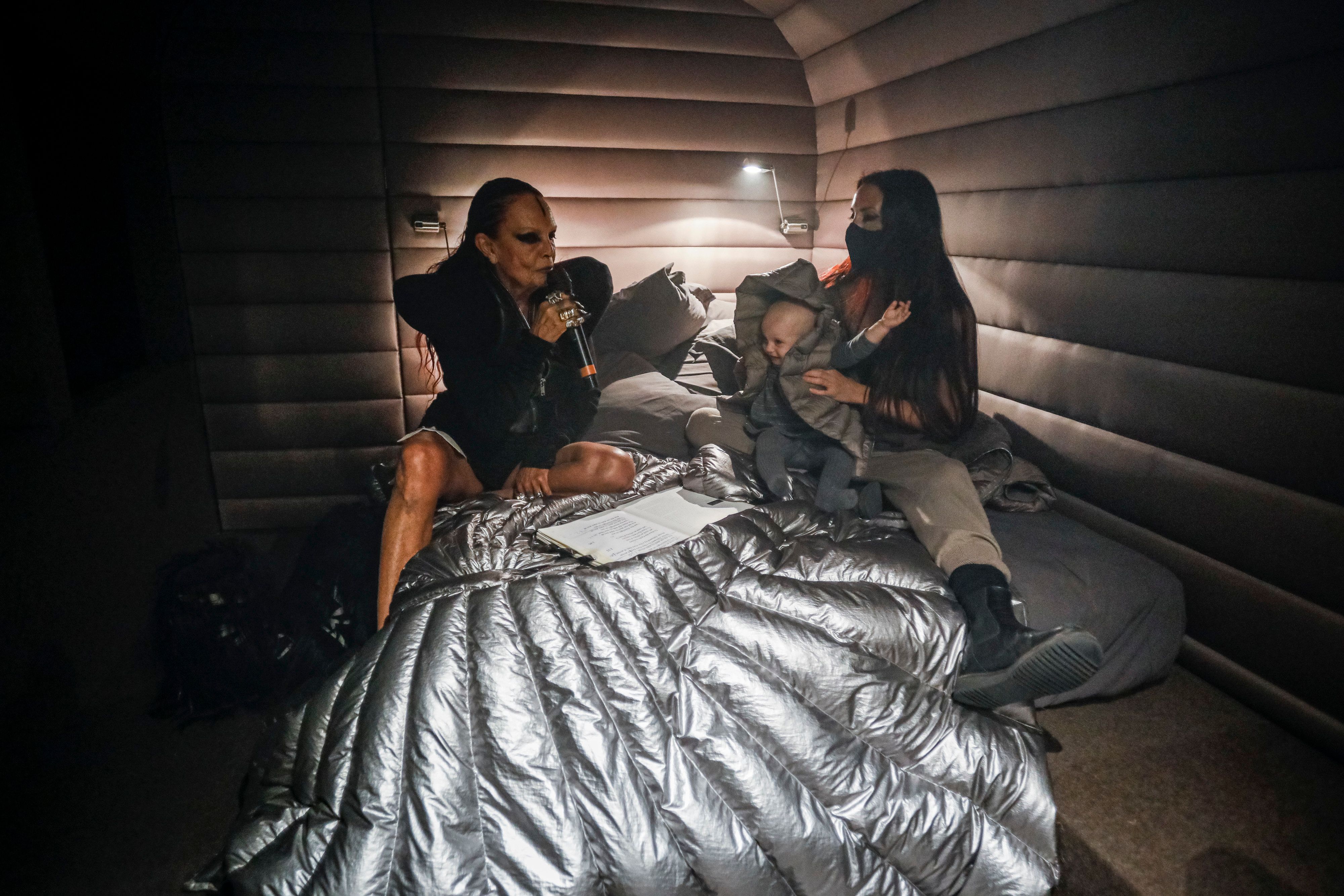 Moncler Rick Owens Tour Bus Flash Sales