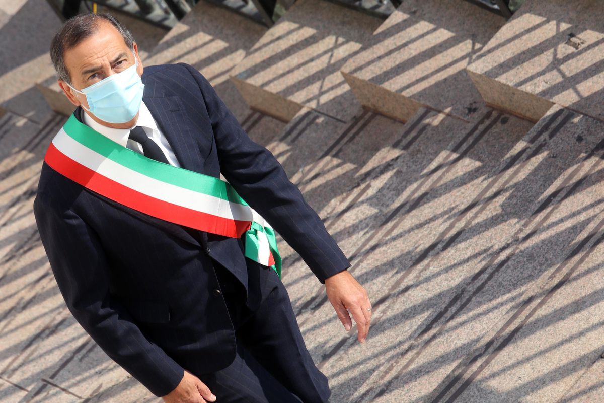 Caro Sala, le sue distrazioni le paghiamo noi