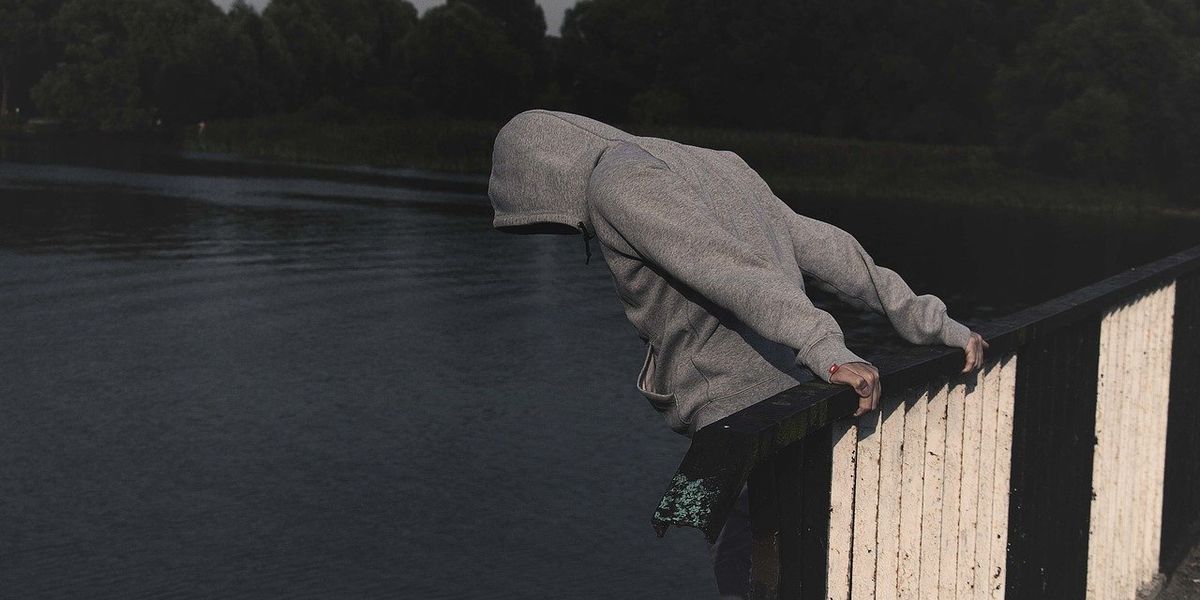 People Explain Which Things People Need To Stop Romanticizing