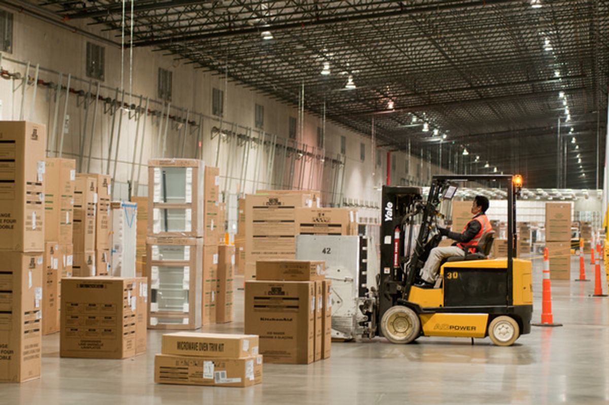 Forklift in Penske Logistics warehouse
