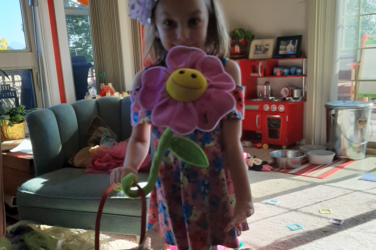 Wonkette's Weekly Top 10 Will Bedeck You With Flowers!