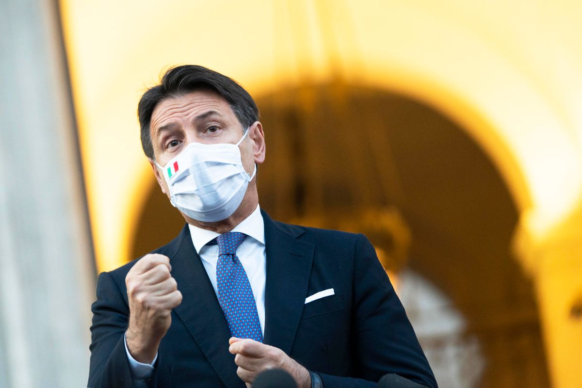 Richiudono tutto su dati farlocchi