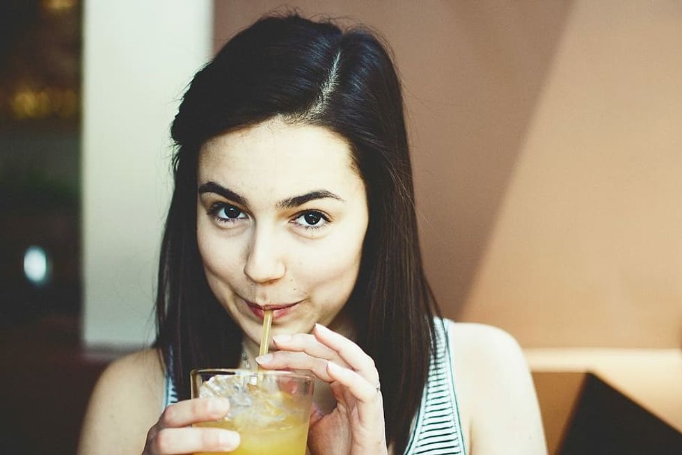 5 Alternatives For People Who Want to Be Eco-Friendly But H-A-T-E Paper Straws