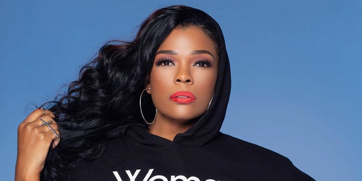Syleena Johnson woman