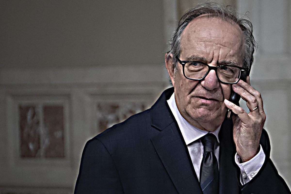 Ministro col record di crac bancari: Padoan diventa presidente Unicredit