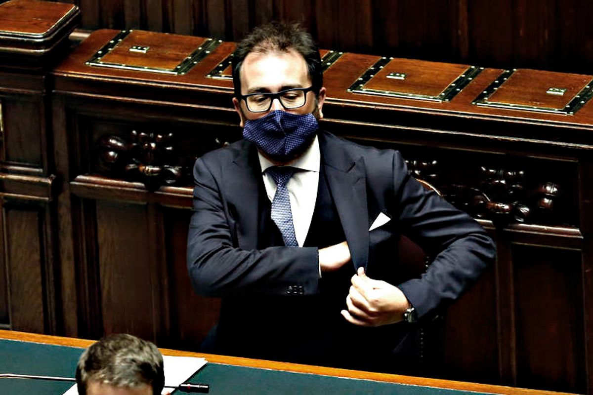 «Non devo controllare io i concorsi»