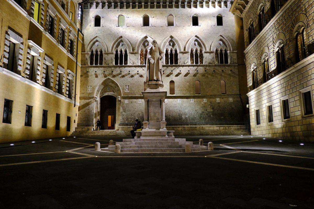 Profumo e Viola condannati a 6 anni per i derivati del Monte dei Paschi