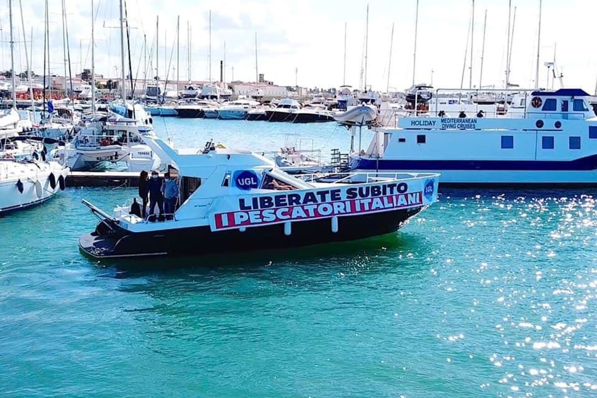 Altra manifestazione a sostegno dei nostri pescatori sequestrati in Libia