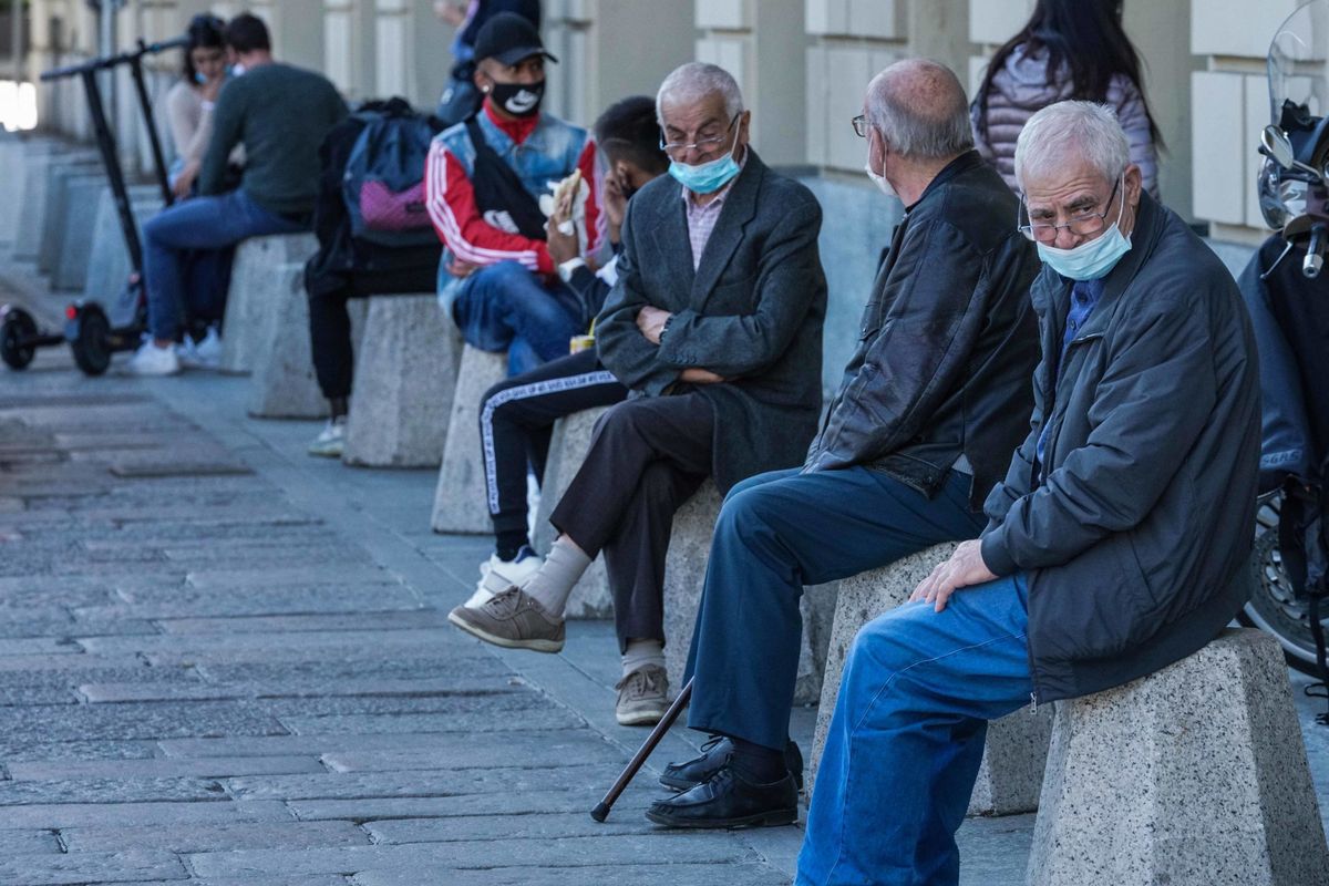 Gli anziani dimenticati