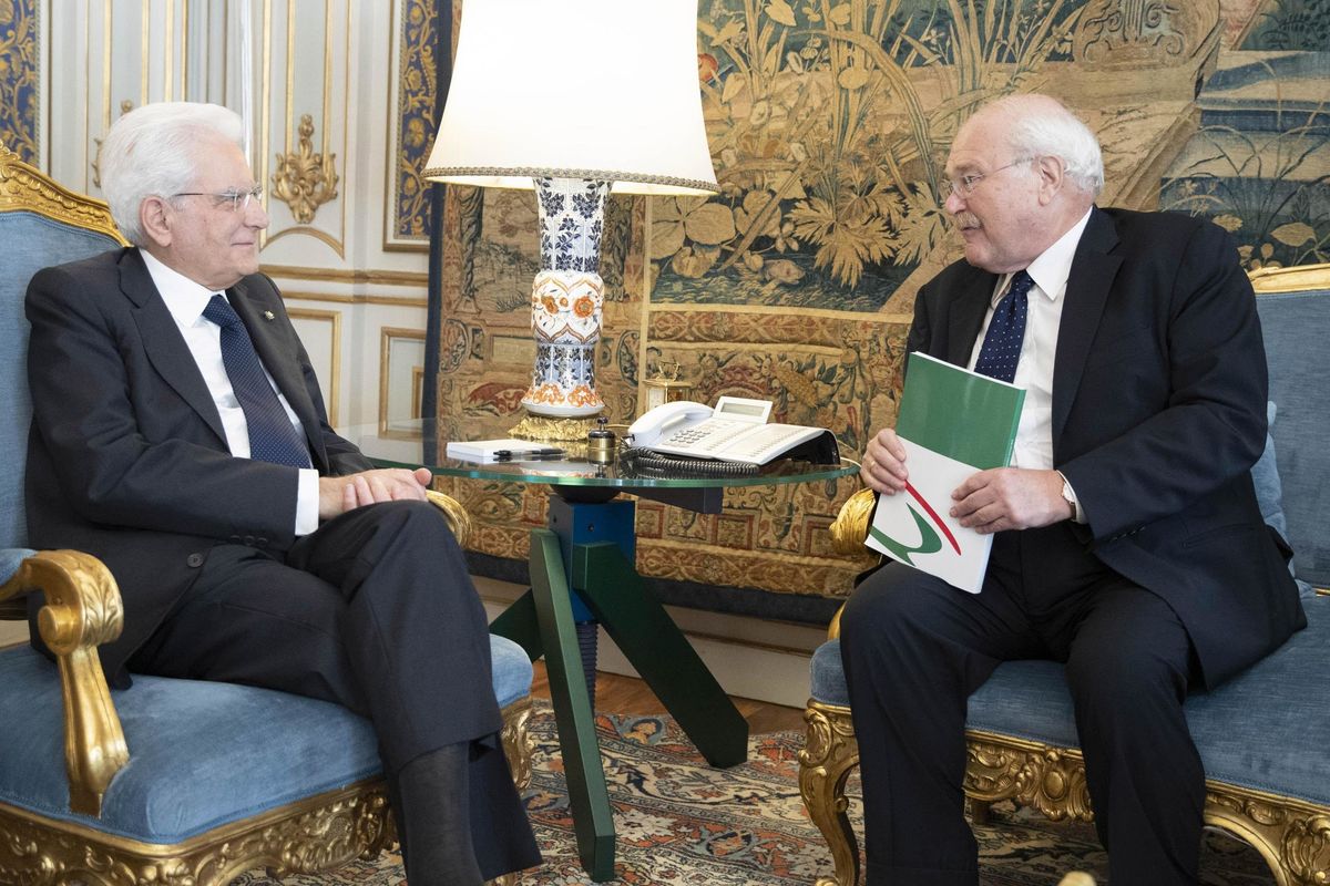 Cardani lascia un Agcom piena di conflitti di interessi e ricorsi al Tar